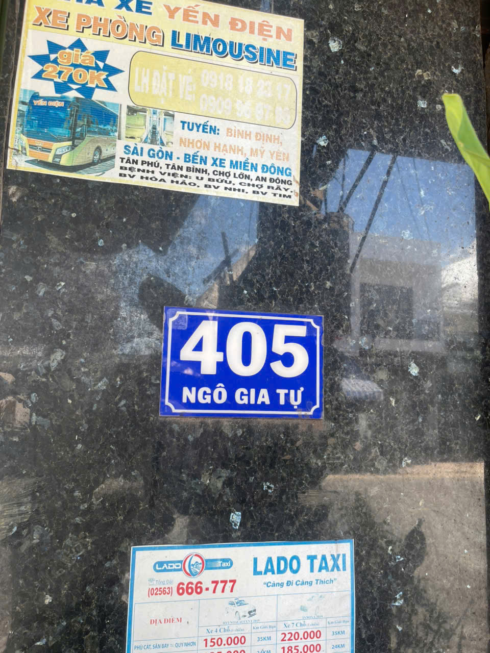 Biển số 405 Ngô Gia Tự của Nhà Xe Yến Điện